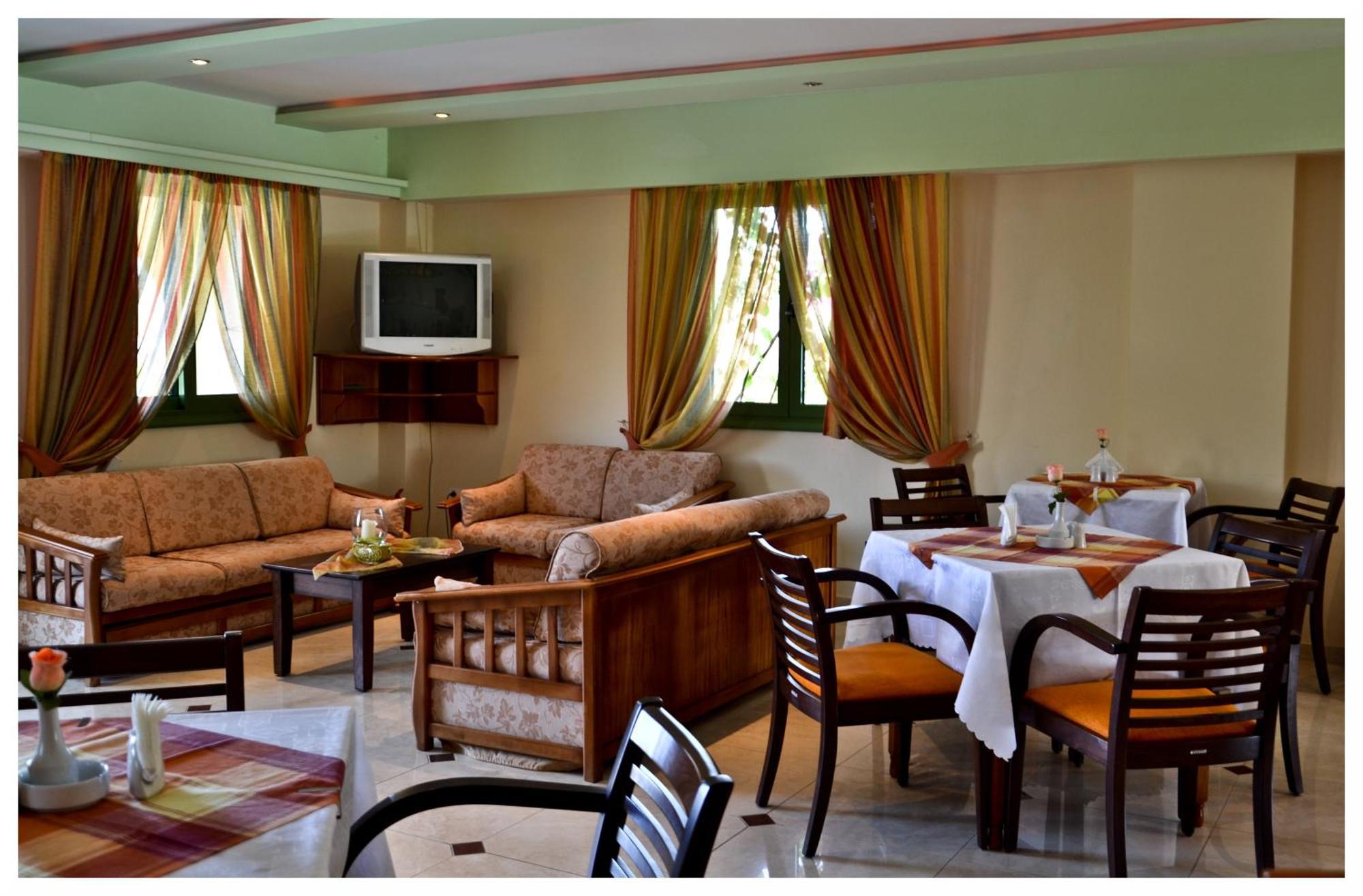 Hotel Alex (Adults Only) Karpathos Exteriér fotografie